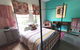 Stylish Comfortable Central Artists Home - thumb 7