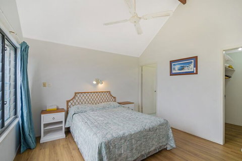 Galleries 3 - 3/28 Peregian Esplanade - Accommodation Redcliffe 4