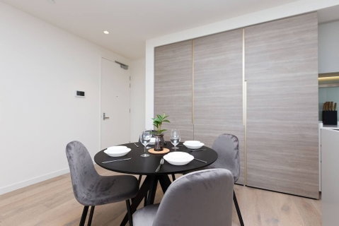 The Lively City 2bed 2 Bath APT @footscray - Accommodation Redcliffe 5