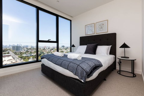 The Lively City 2bed 2 Bath APT @footscray - Accommodation Redcliffe 6