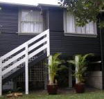 The Tree House 6 Gowing Street - Accommodation Redcliffe