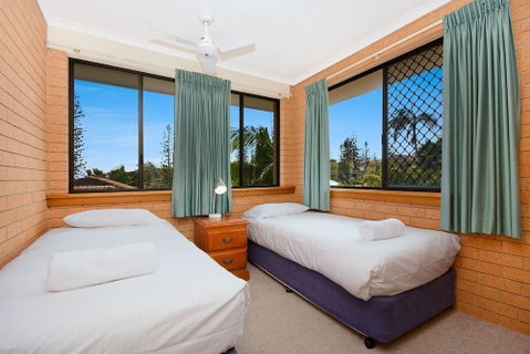 Elsewhere 3 - Accommodation Redcliffe 5