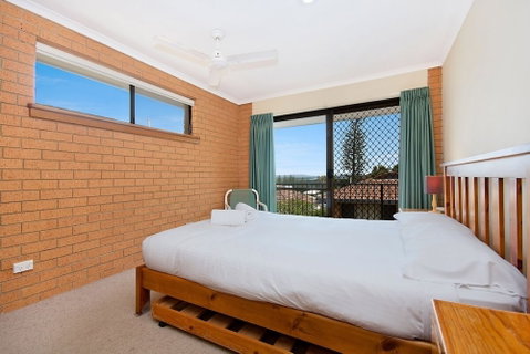 Elsewhere 3 - Accommodation Redcliffe 1