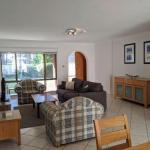 DAVIES STREET 3 / 14 MOLLYMOOK - Accommodation Redcliffe 0