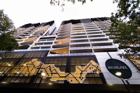 City Walk - Accommodation Redcliffe 0