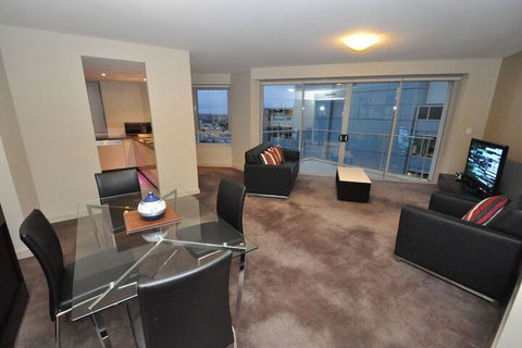 North Sydney Furnished Apartments - Accommodation Redcliffe 2