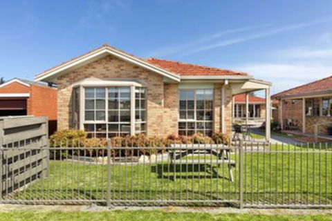 Riviera Beach Resort - Accommodation Redcliffe 0