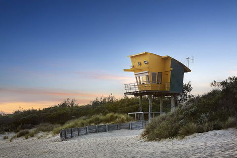 Riviera Beach Resort - Accommodation Redcliffe 6