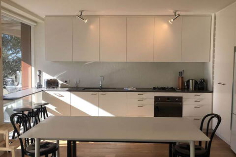 Cobbler 3 - Accommodation Redcliffe 2