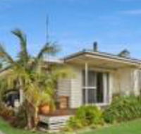 Sama Sama Walking Distance to town  water - Accommodation Redcliffe