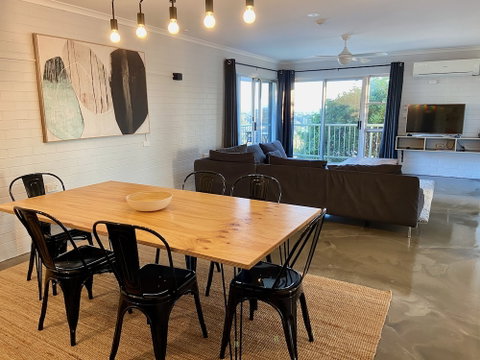 Yamba Views Accommodation - Accommodation Redcliffe 2