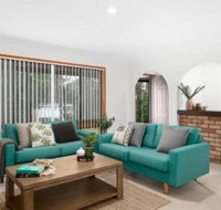 Coastal Hideaway - Accommodation Redcliffe