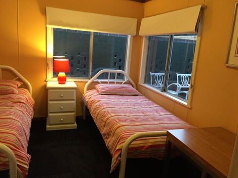 Gabbadah Beach House - Accommodation Redcliffe 3