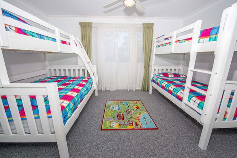 Ajax Avenue 2 / 35 Nelson Bay - Accommodation Redcliffe 5