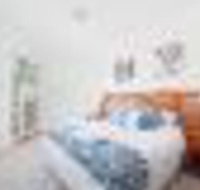 Breakwater Apartment Unit 205 / 2 Messines Street - Accommodation Redcliffe