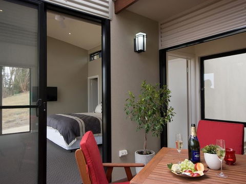 The McLaren Eye Holiday House - Accommodation Redcliffe 4