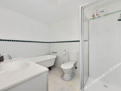 Family Friendly Weatherboard Cottage - Accommodation Redcliffe 2