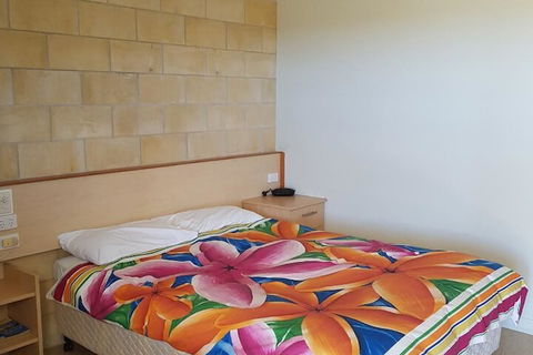 A Country View Motel - Ilbilbie - Accommodation Redcliffe 2