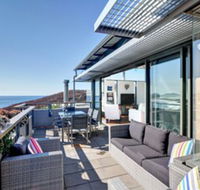 The Deckhouse 22 / 26 One Mile Close - Accommodation Redcliffe