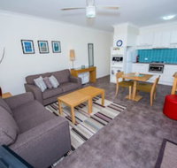 Kimbriki Unit 8 Shoal Bay - Accommodation Redcliffe