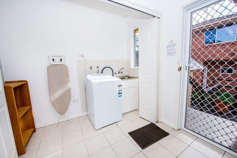 Gretel Cl 4 Nelson Bay - Accommodation Redcliffe 4