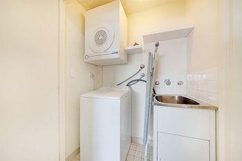 Wyndel Apartments - Apex - Accommodation Redcliffe 4