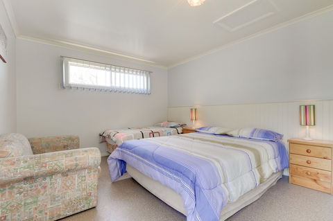 Beacon Cottage - Accommodation Redcliffe 4