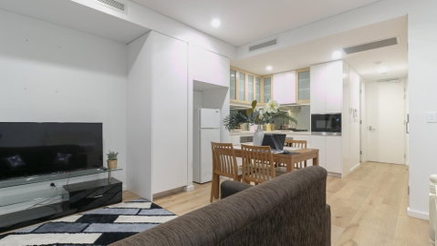 B06-darling Harbour Studio - Accommodation Redcliffe 2