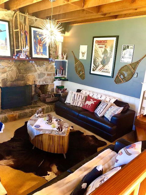 Snowmass Chalet - Accommodation Redcliffe 1
