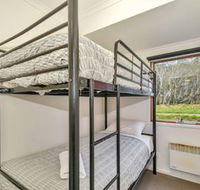 Crooked 1 - Accommodation Redcliffe