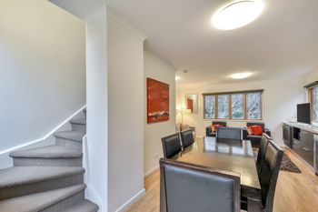 Crooked 1 - Accommodation Redcliffe 2