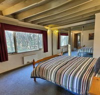 Tyee - Accommodation Redcliffe