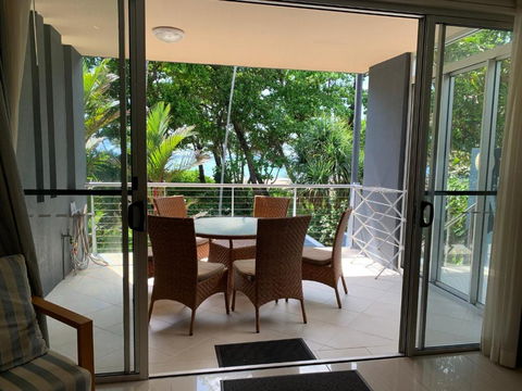 Beach House Apartment 1 - Accommodation Redcliffe 2