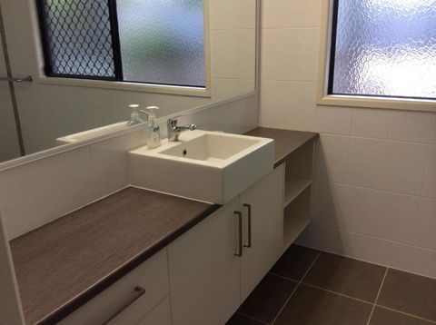 Danlise - Accommodation Redcliffe 2