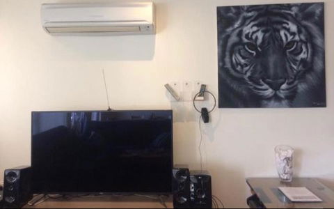 MURRAY GRANGE VILLA 4 - Accommodation Redcliffe 4