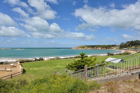 Port Elliot Beachcomber - Accommodation Redcliffe 5