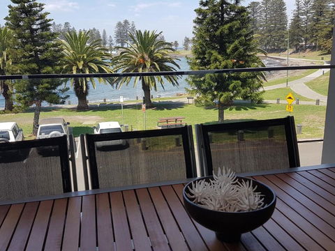 Kiama Harbour View - Accommodation Redcliffe 1