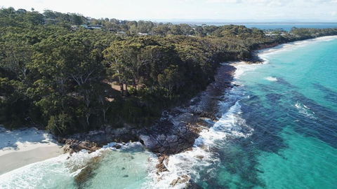 Ocean View Villas - Accommodation Redcliffe 1