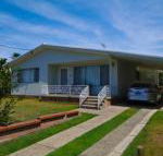 Billys on Main 44 Main Street - Accommodation Redcliffe