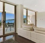 Aura apartment with Spectacular Views - Accommodation Redcliffe
