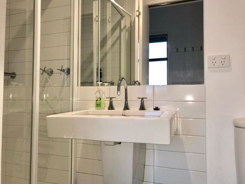 Maunga Lodge - Accommodation Redcliffe 6