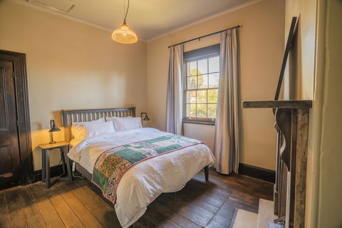 Hosies - Accommodation Redcliffe 5