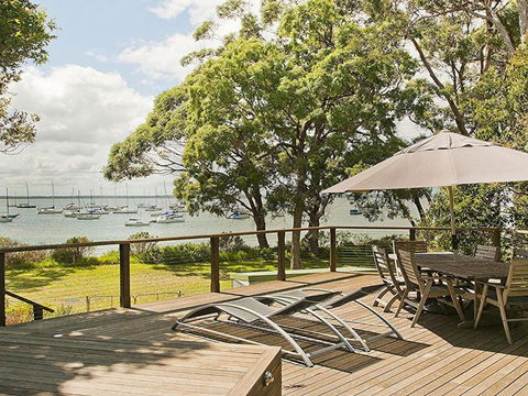 Bay Cottage Paradise On The Bay - Accommodation Redcliffe 1
