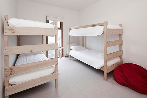 K2 12 - Accommodation Redcliffe 6