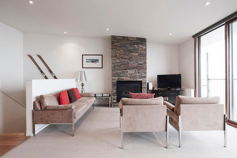 K2 12 - Accommodation Redcliffe 1