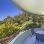 Fathoms 6 Mollymook - Accommodation Redcliffe 0
