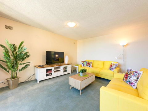 Forster Towers 54 With Lake & Ocean Views - Accommodation Redcliffe 5