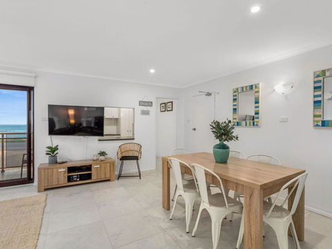 Hibiscus Court 2 Forster Main Beach! - Accommodation Redcliffe 4