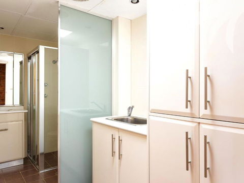 Oceanside 18 - Accommodation Redcliffe 1
