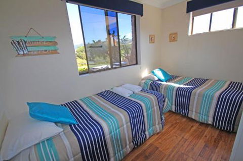 Hawaiian Gardens Unit 3 - Accommodation Redcliffe 2